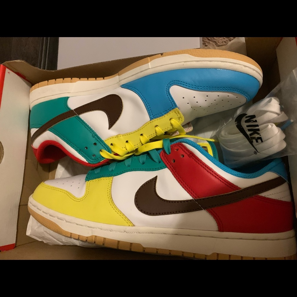 COPY - COPY - Nike Dunks Free99